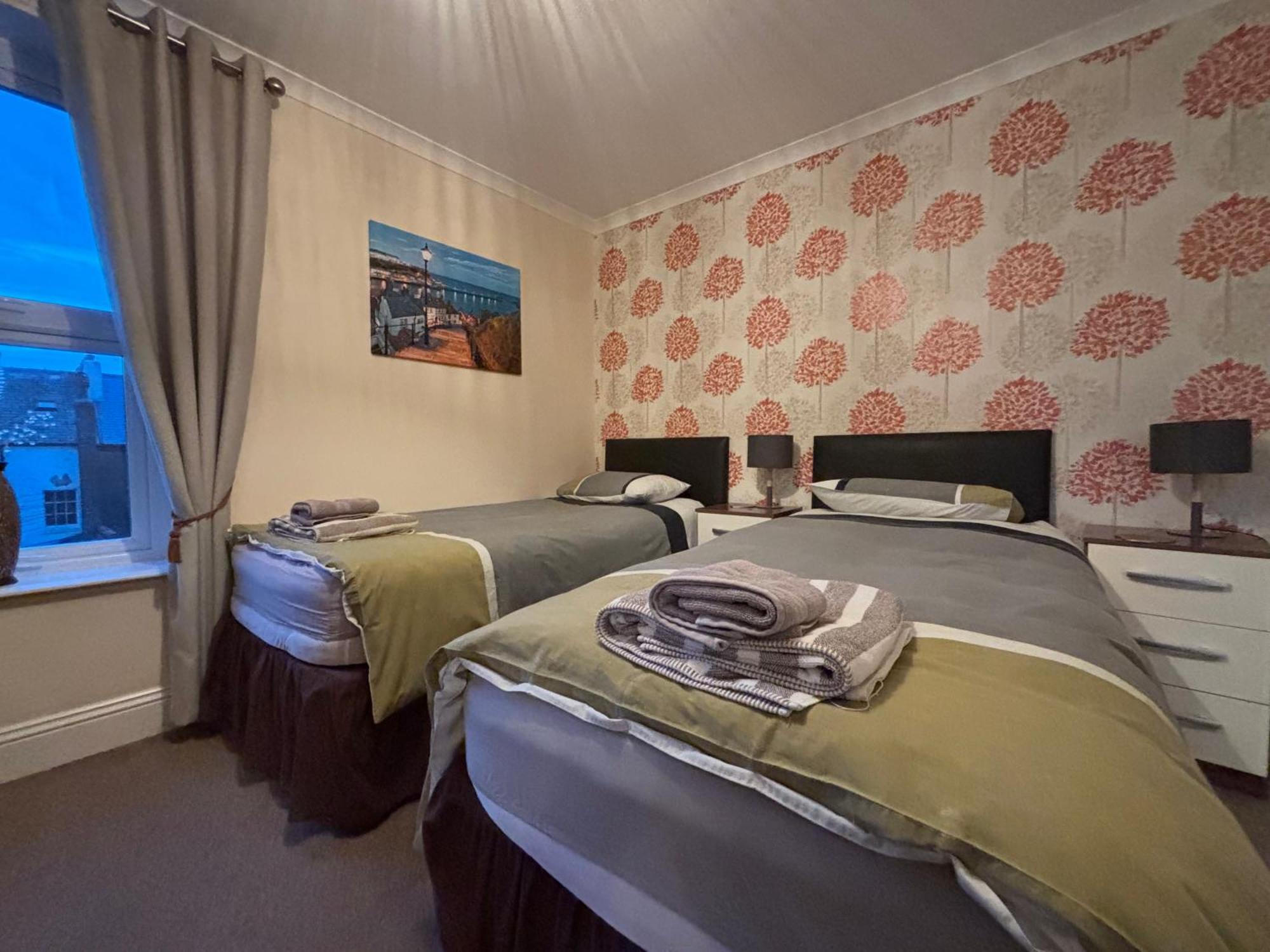The Lansbury - 3*